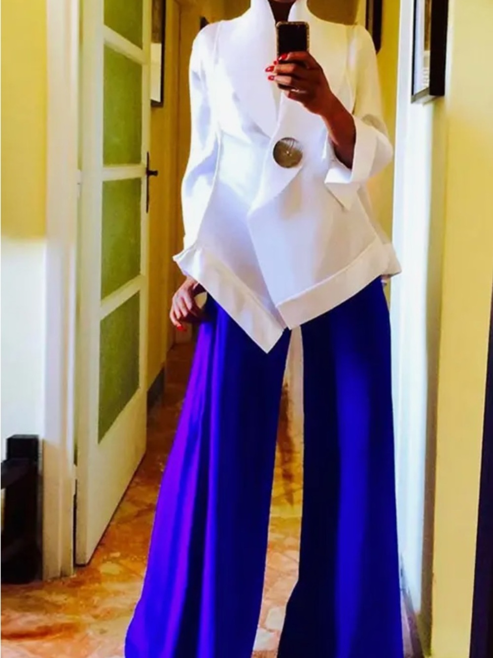 White Asymmetrical Stand Collar Blouse – Elegant Loose Fit Statement Top - Picture 3 of 4